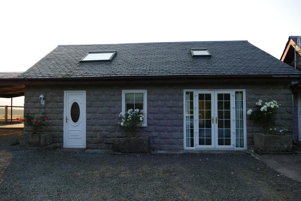 The Annexe At Loch View Farm Apartment Crieff Bagian luar foto