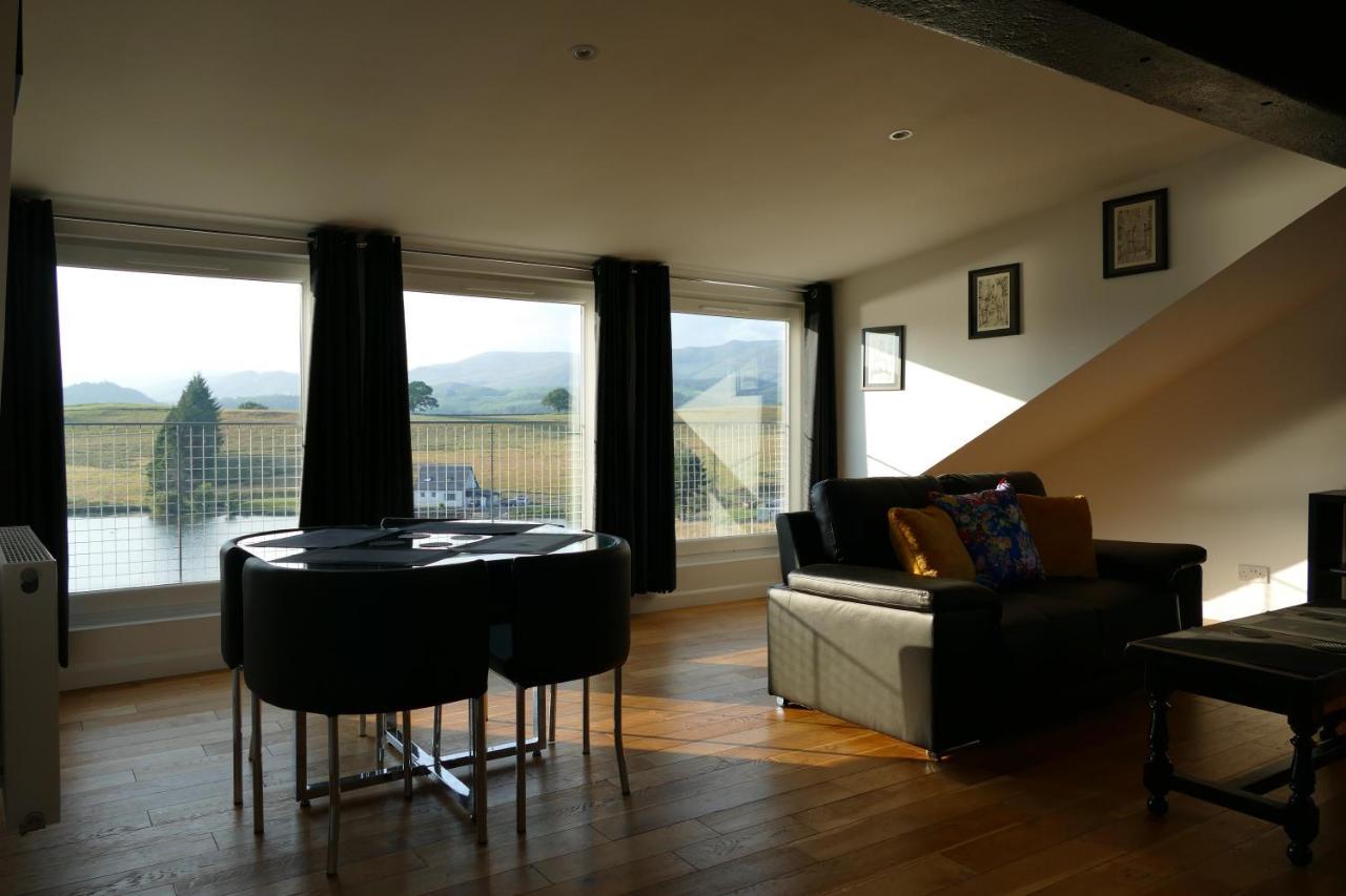 The Annexe At Loch View Farm Apartment Crieff Bagian luar foto